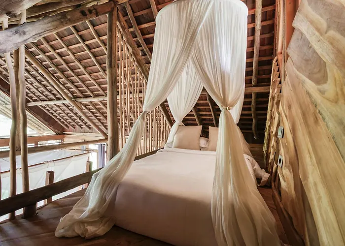 Resort Nuanu &